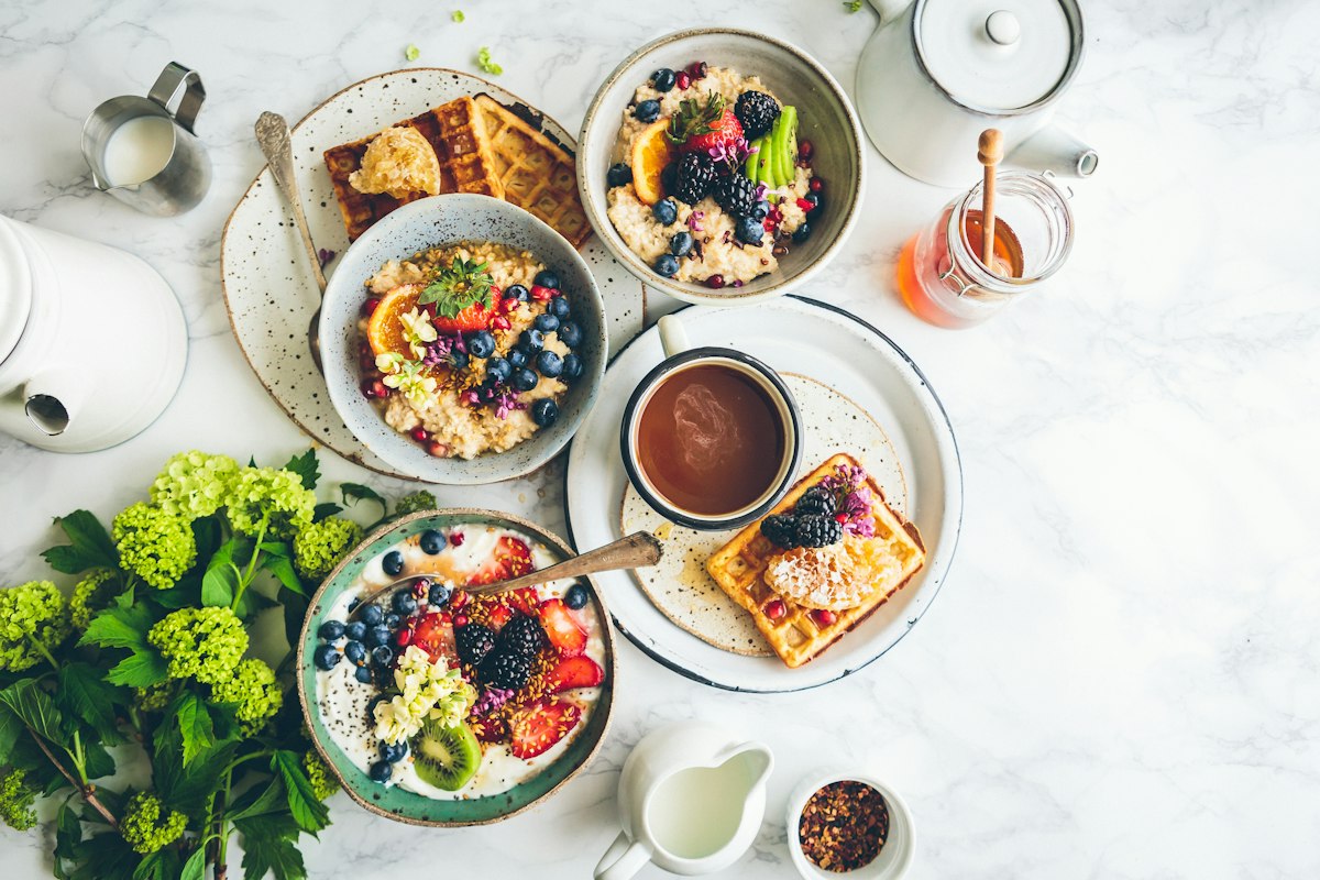 Sugar substitutes and natural sweeteners on a kitchen table